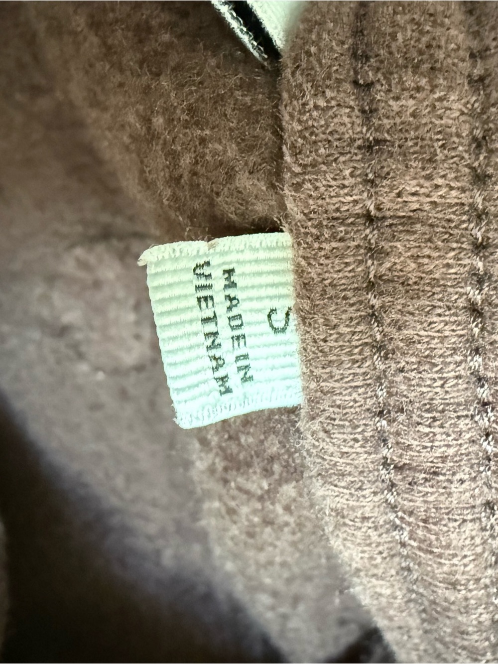 Aritzia TNA Cozy Sweatfleece Mega Cargo Sweatpant small - Picture 7 of 11